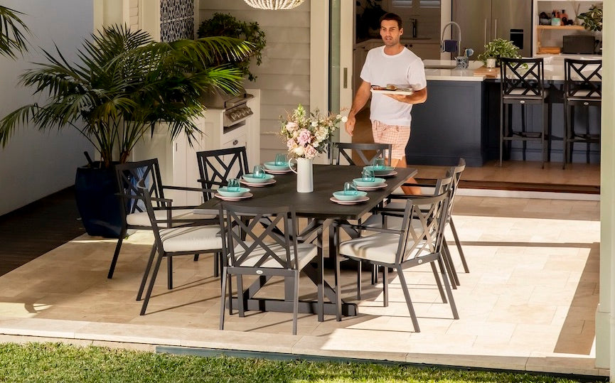 Shelta Southampton 9pce Outdoor Dining Setting
