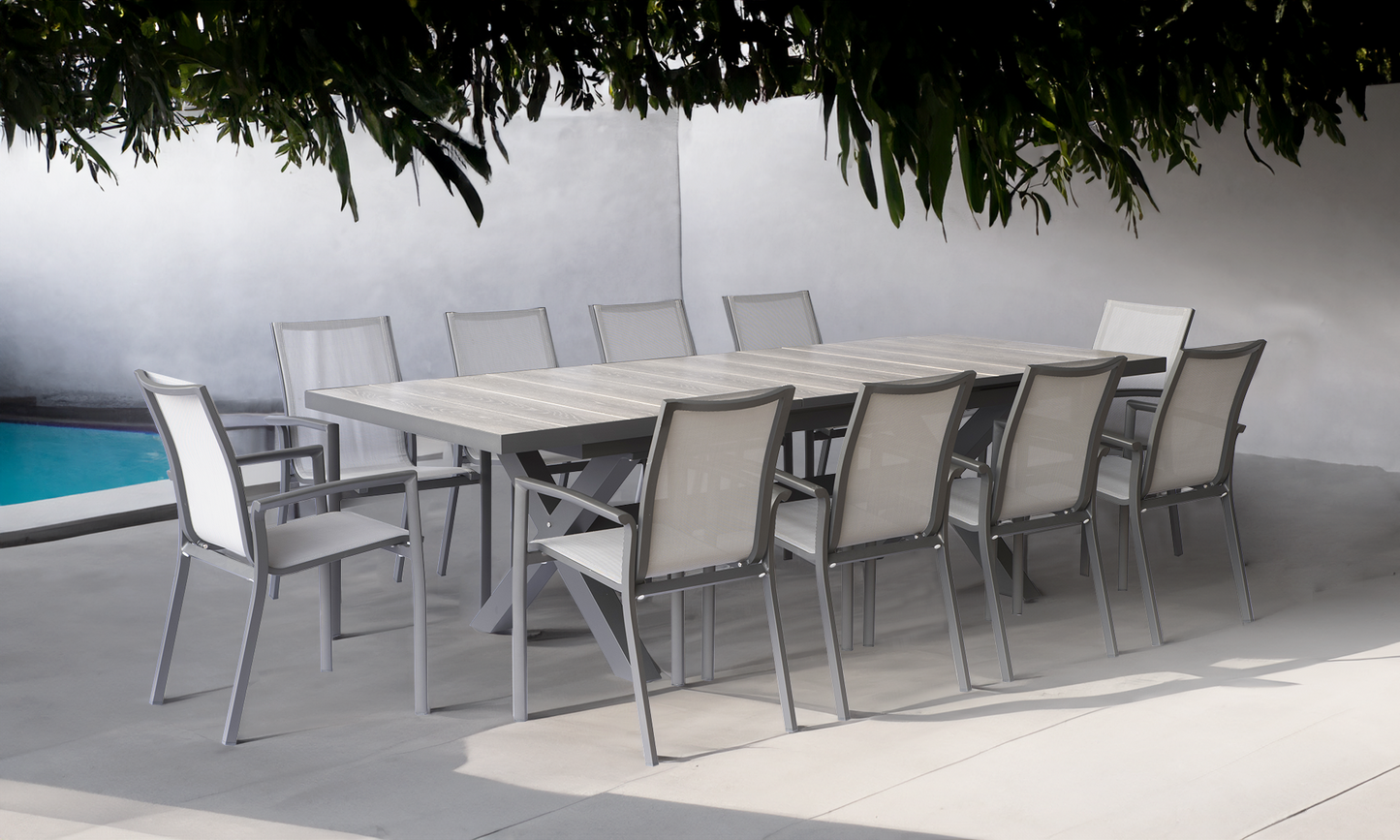 Sultan Auto Extension Tile Outdoor Dining Table