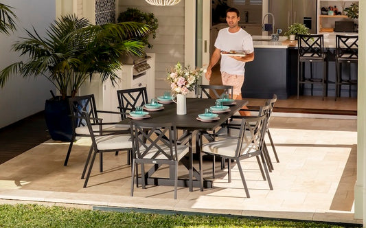 Shelta Southampton 9pce Outdoor Dining Setting