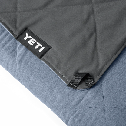 Yeti Lowlands Blanket