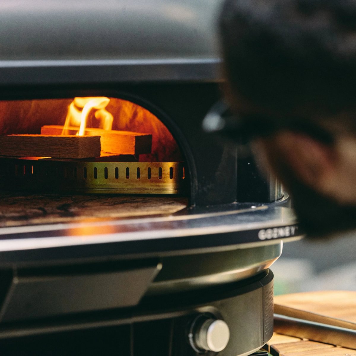 Gozney Dome Gen 2 Dual Fuel Wood Fire & Gas Pizza Oven