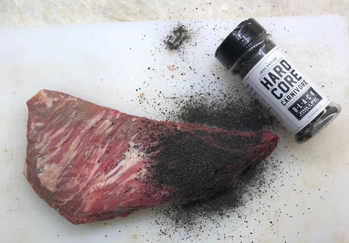 Hardcore Carnivore Black 13oz BBQ Rub