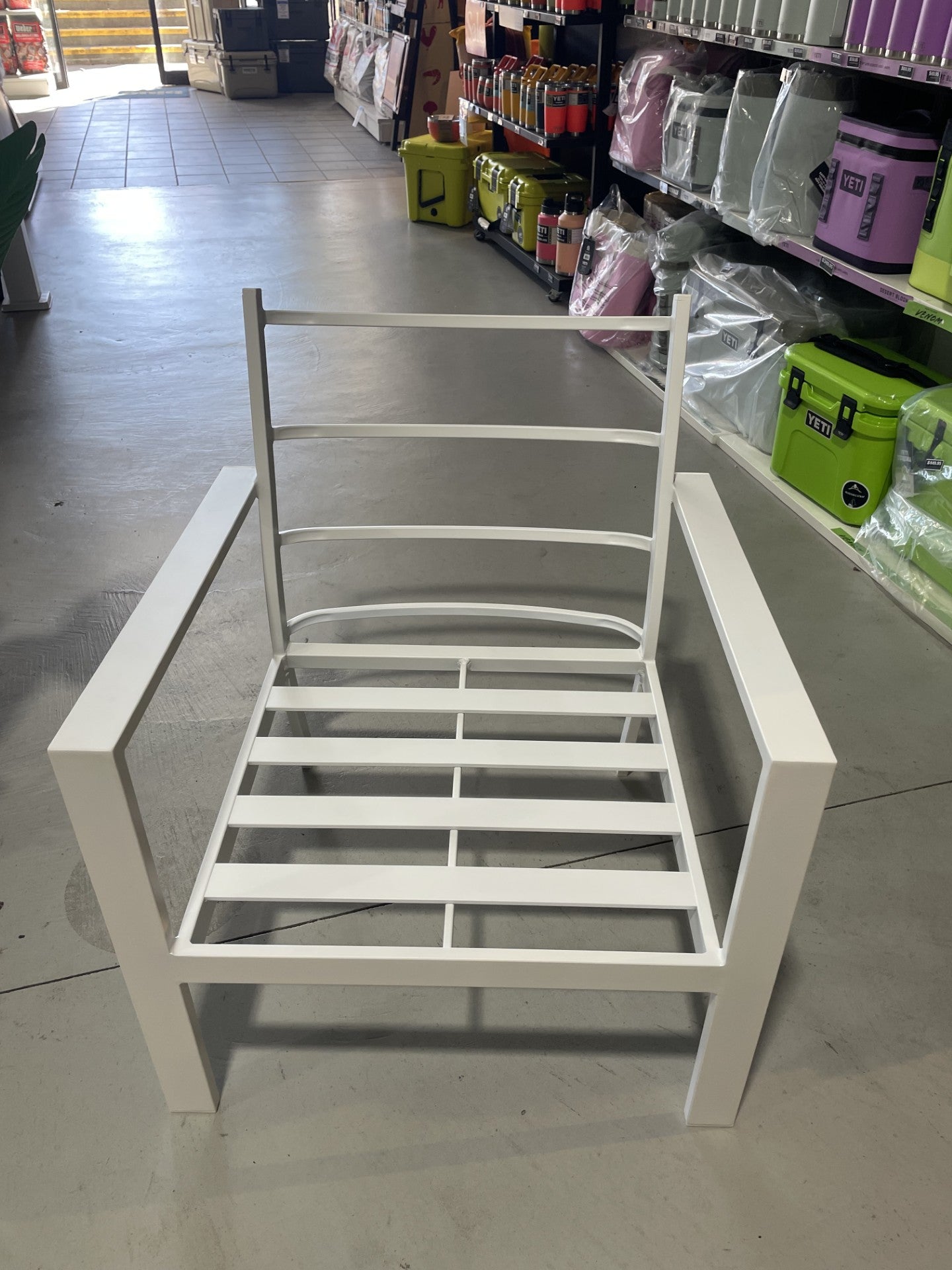 Oliver Outdoor Single Lounge